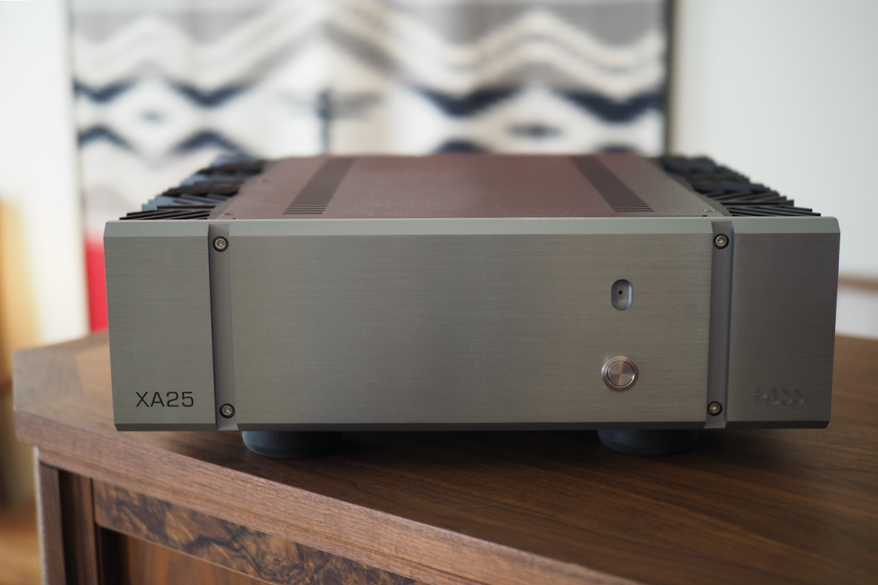 Review Sneak Peek The New First Watt F8 Stereo Amplifier from Nelson